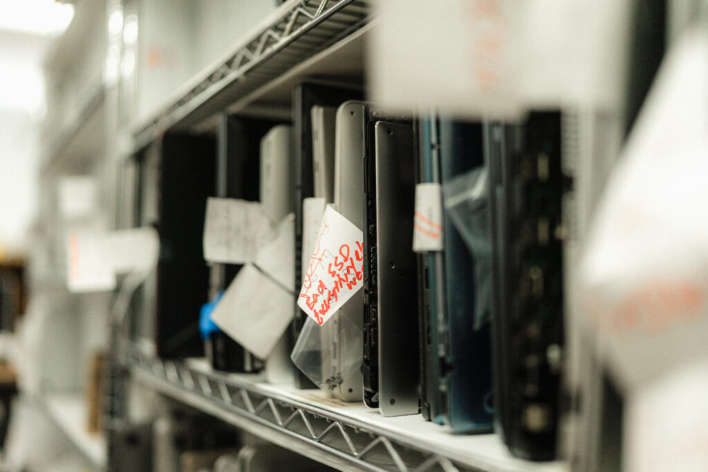 multiple repaired apple macbooks and pc laptops in for screen repair logic board repair motherboard repair battery repair in seattle wa