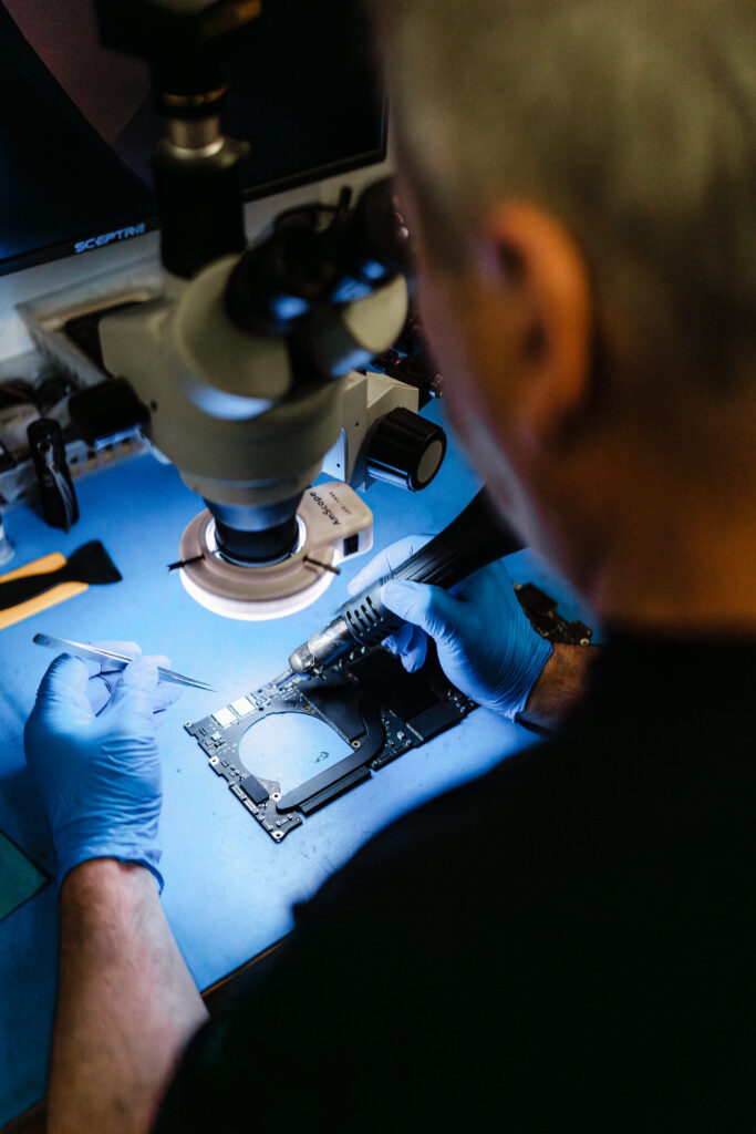 logic board motherboard repaired by trained technician at goebits